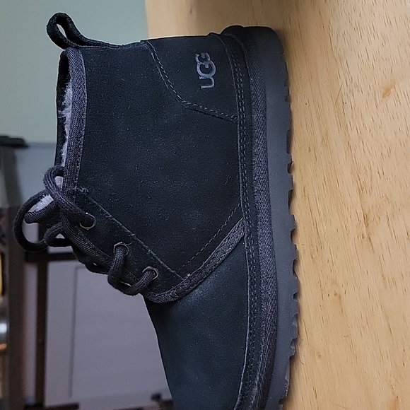 Ugg Neumel Chukka Boot - Picture 4 of 8